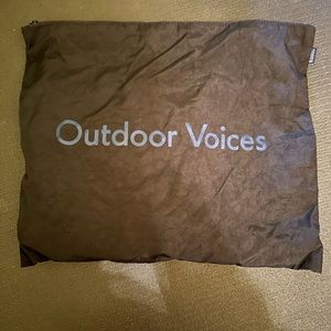 Outdoor Voices pouch